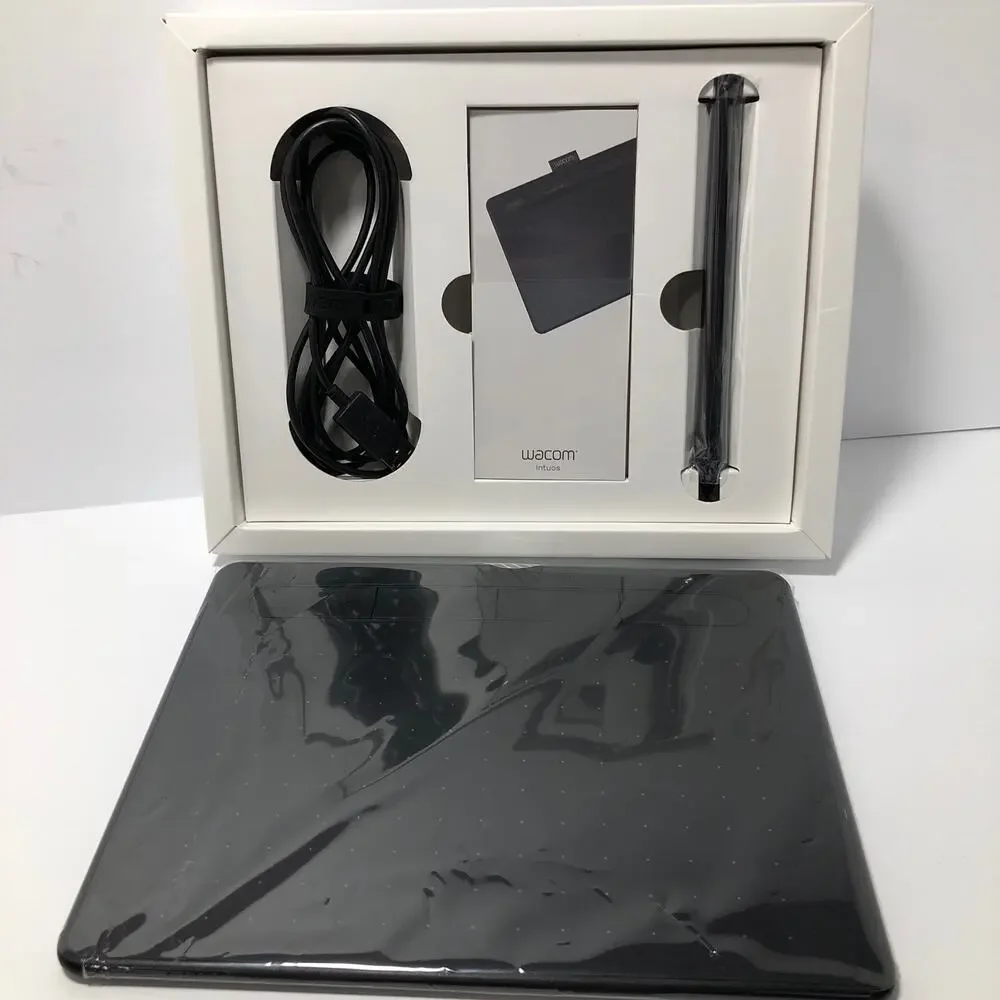 Wacom Intuos Small Art & Graphics Drawing Tablet Digital Drawing IN BOX